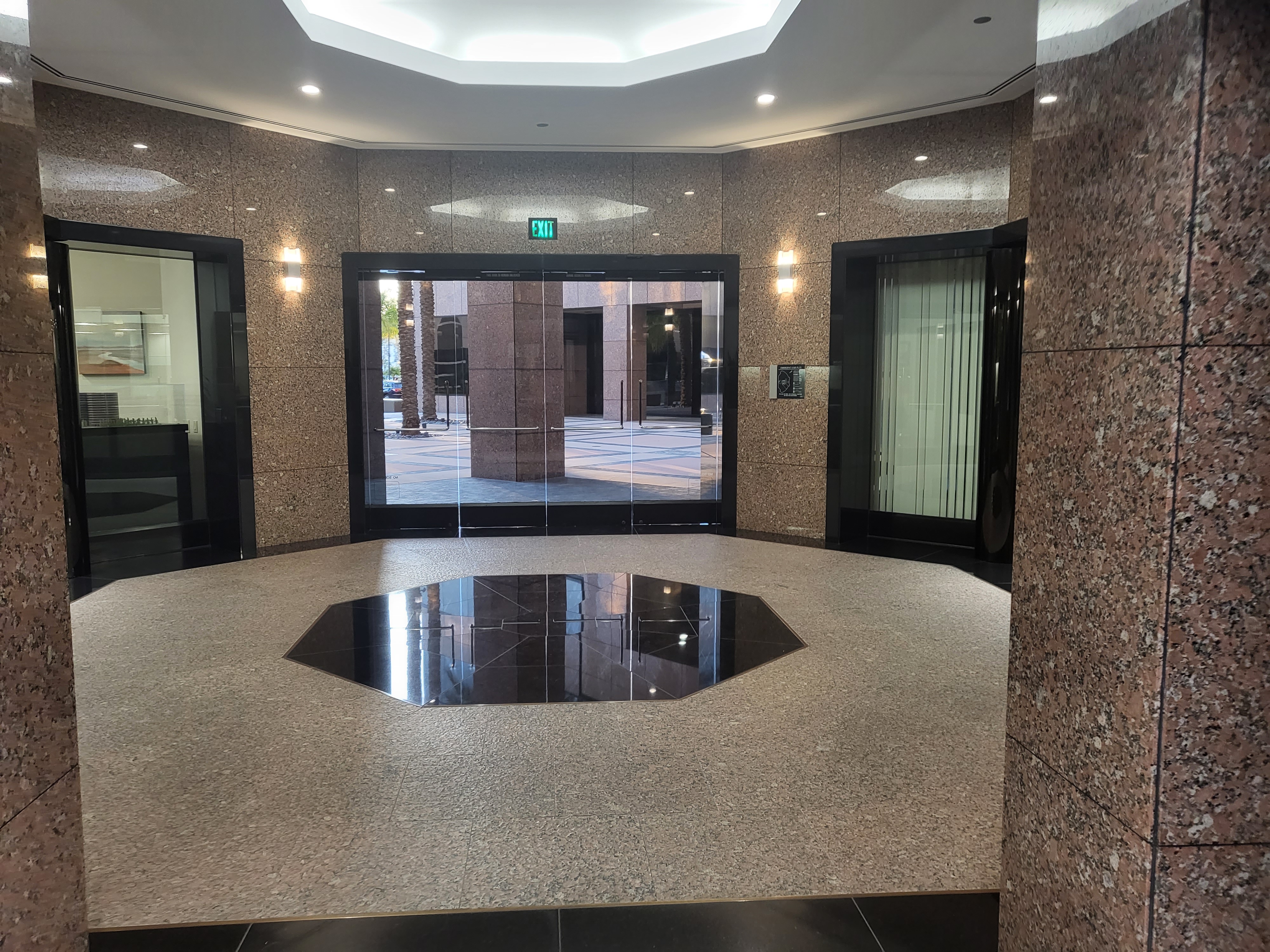 Conference Room & Training Room (Combo) in the heart of Irvine CA — Meeting Room in Irvine, California