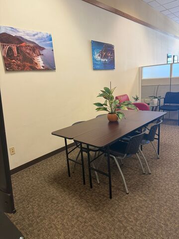 Multiple Desks / Office Cubicles  